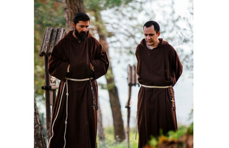 El actor Shia LaBeouf dice que ya está preparándose para la Confirmación en la Iglesia Católica