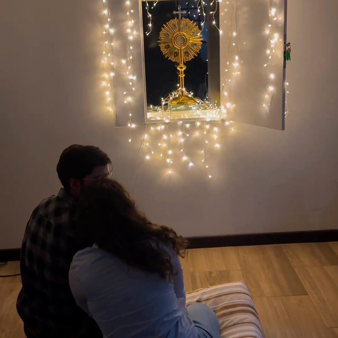 Sorprenden a novia con despedida de soltera ante Jesús Eucaristía y el video  se hace viral