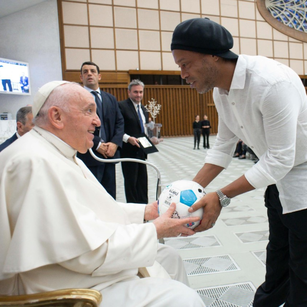 El fútbol mundial se despide de un hincha muy especial: el Papa Francisco