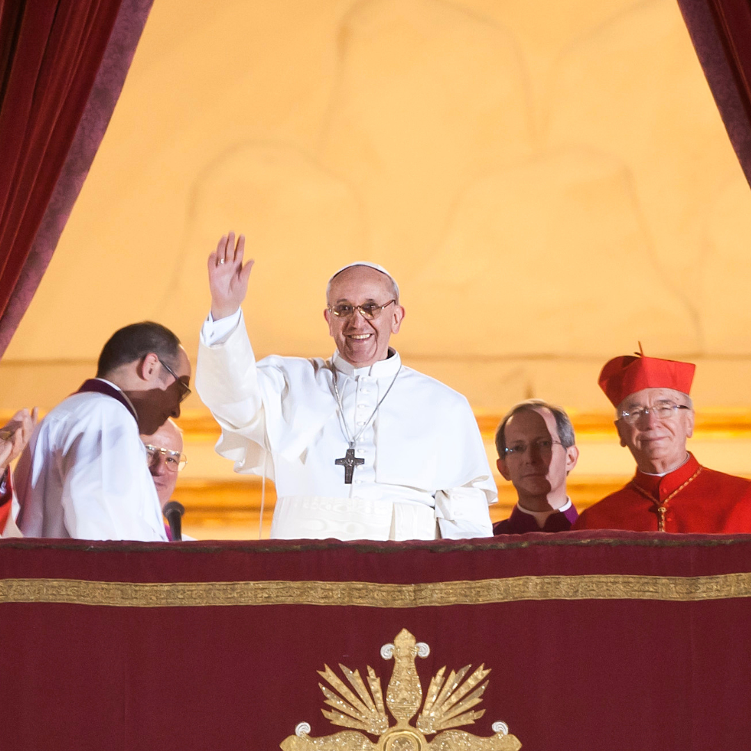 cuantos votos se necesitan para ser papa, papa francisco