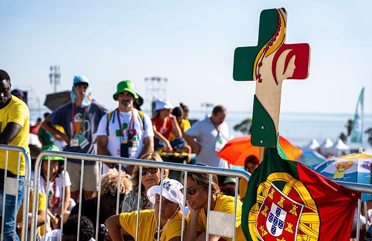 Obispo afirma que el "milagro" de joven en Fátima zanja las controversias sobre la JMJ Lisboa 2023