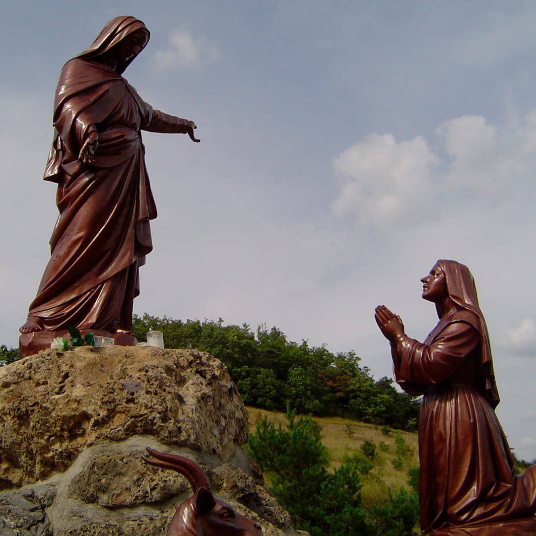 La Virgen de Laus: la devoción mariana que "ni el hombre ni el demonio pueden destruir"