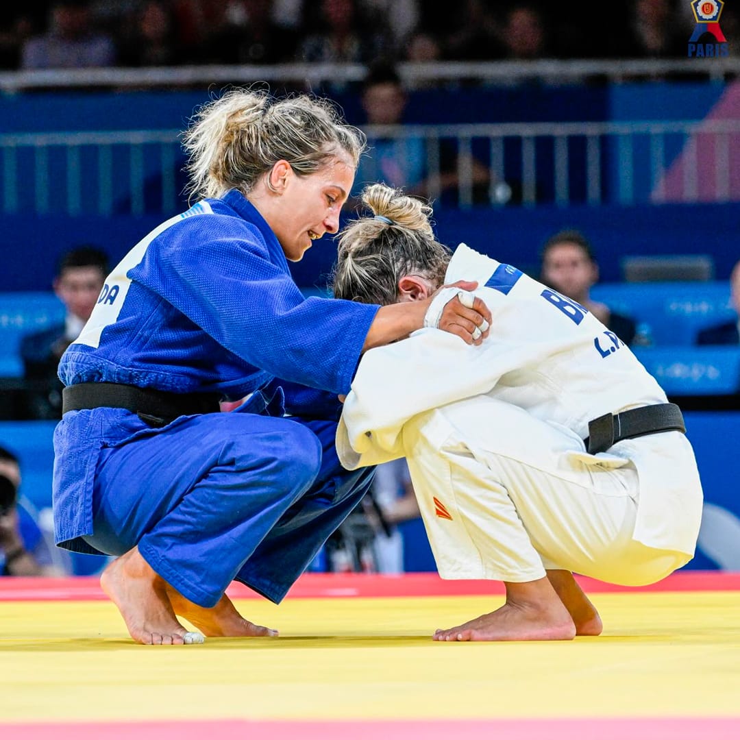 judo en las olimpiadas, final de judo, medalla para brasil, medalla de bronce.