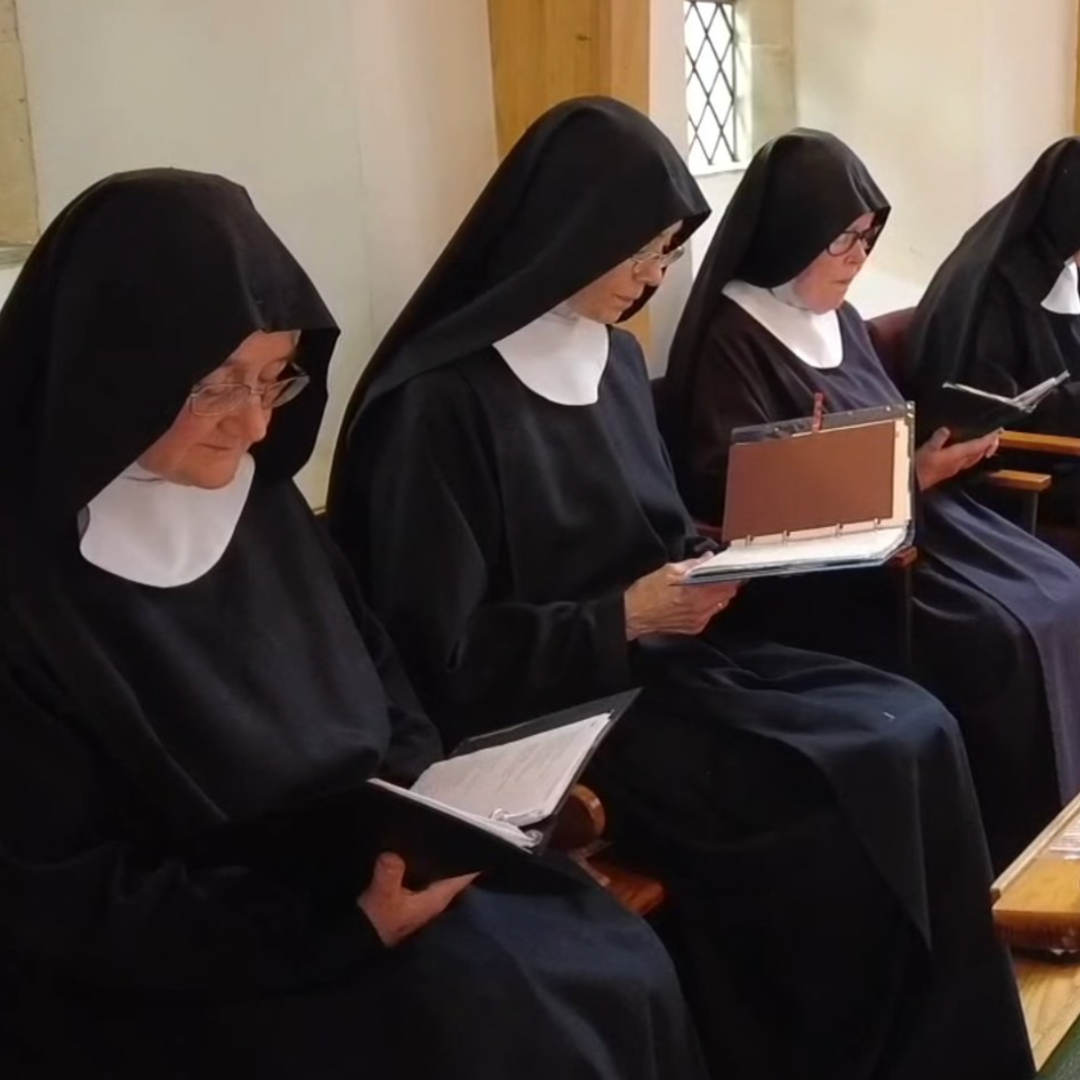 monja religiosa, convento de monjas, vida religio