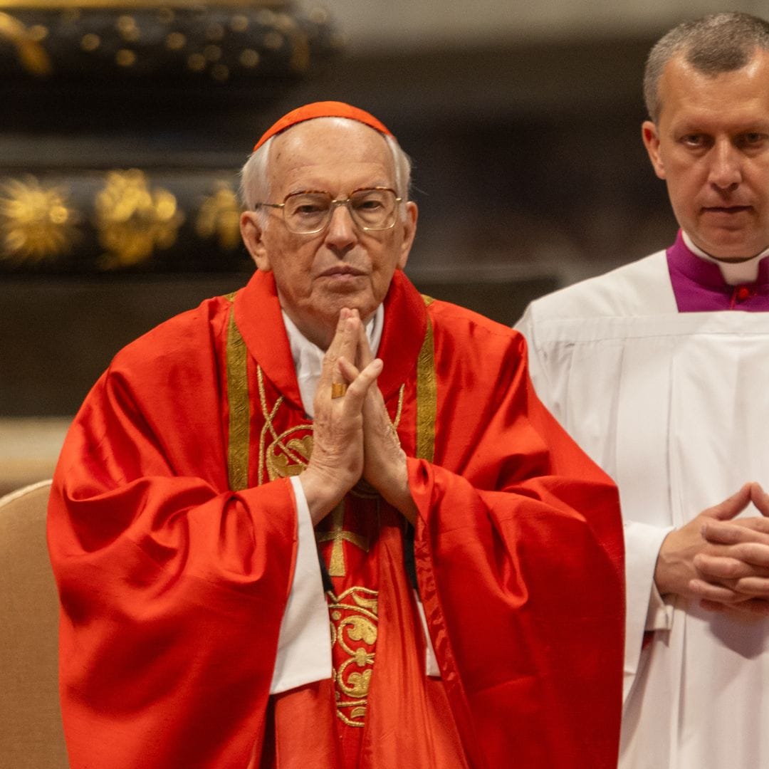 como va el conclave hoy, conclave, giovanni battista re