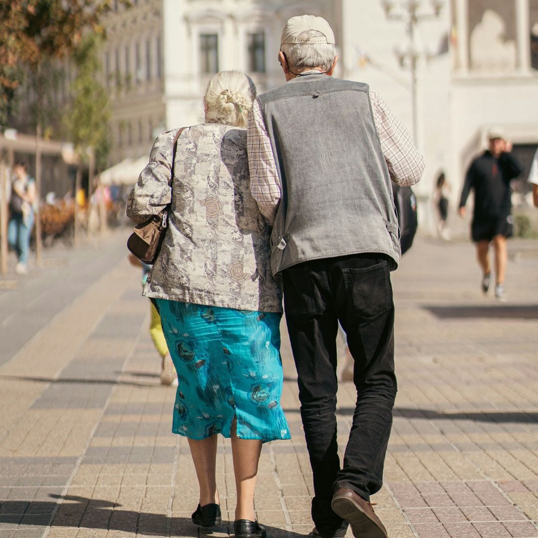 La bella oración para pedir a Dios por tus abuelos