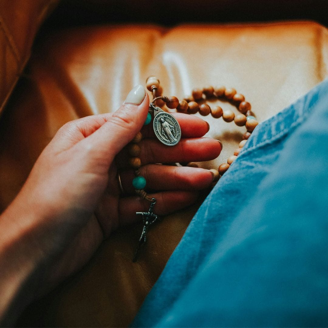 rosario, santo rosario, el rosario, el santo rosario, rezar el rosario