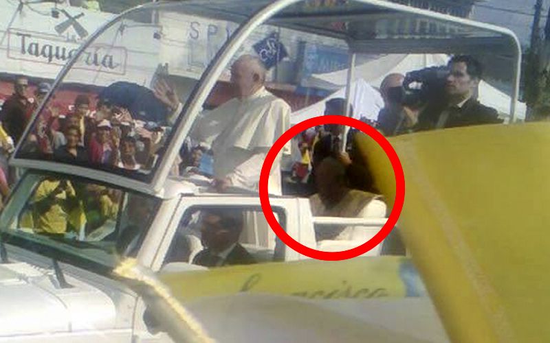¿Apareció Juan Pablo II en México? La verdad sobre esta foto viral