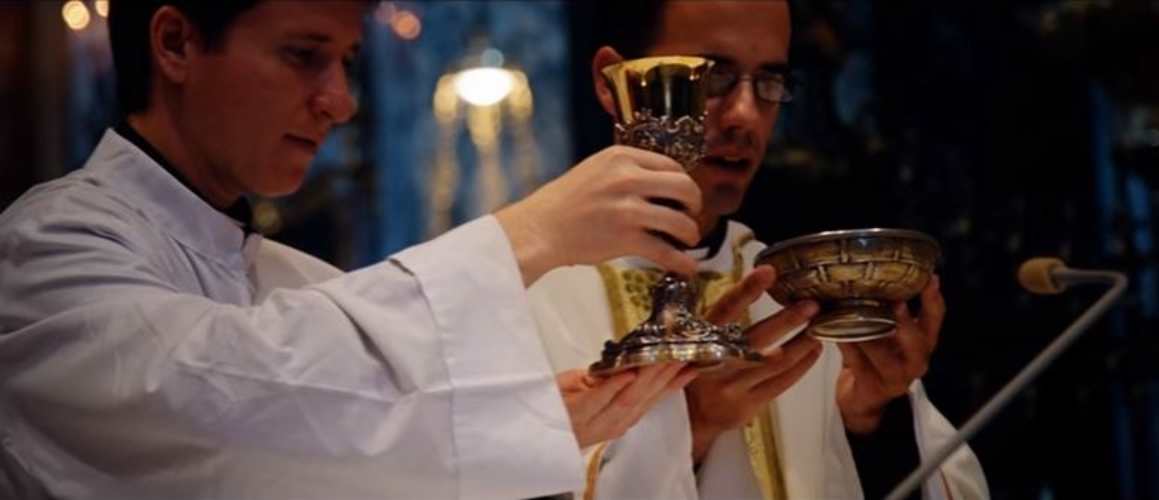 Este espectacular video te mostrará la importancia de los sacerdotes