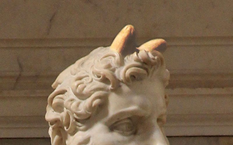 ¿Por qué la estatua más famosa de Moisés tiene cuernos? Aquí te lo contamos