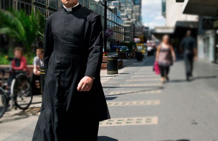 ¿Qué actitud tomar ante los abusos de sacerdotes? 10 ideas para reflexionar