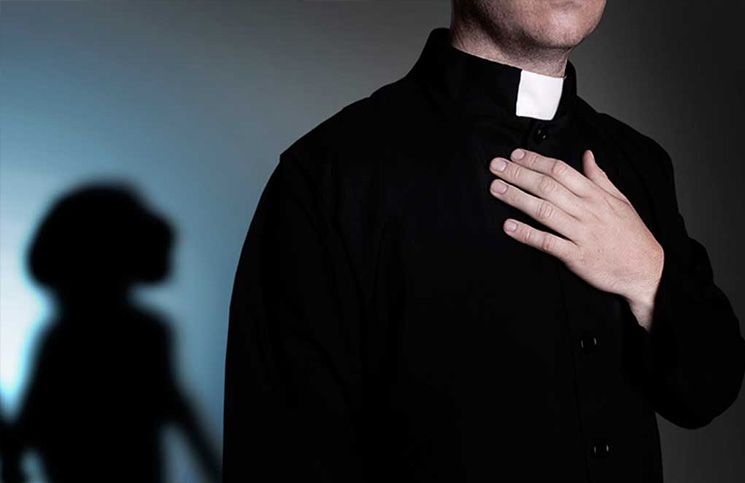 10 “señales preocupantes” para detectar (y ayudar) a un sacerdote en problemas