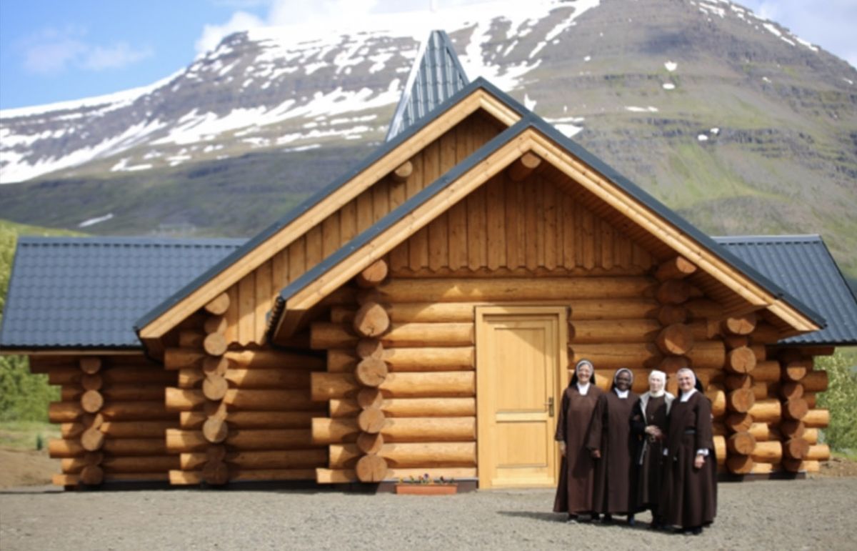 El milagro de la Iglesia en Islandia: Los jóvenes superan a los ancianos