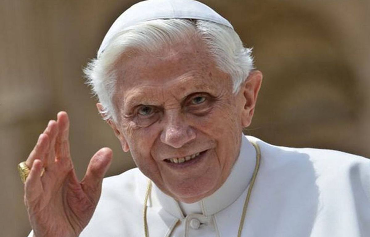 Vaticano desmiente rumor: Benedicto XVI no sufrió derrame cerebral