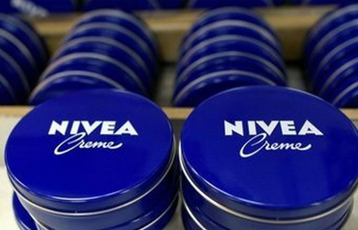 Empresa de cosméticos Nivea rechaza campaña publicitaria progay