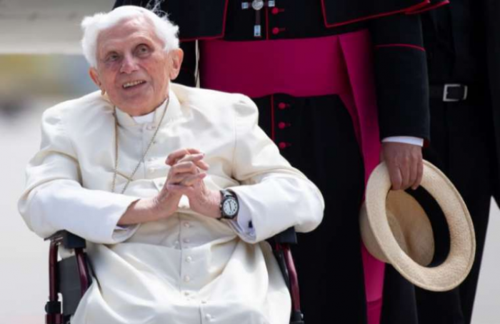 Benedicto XVI bate un récord: ¡es el Papa más anciano de la historia!