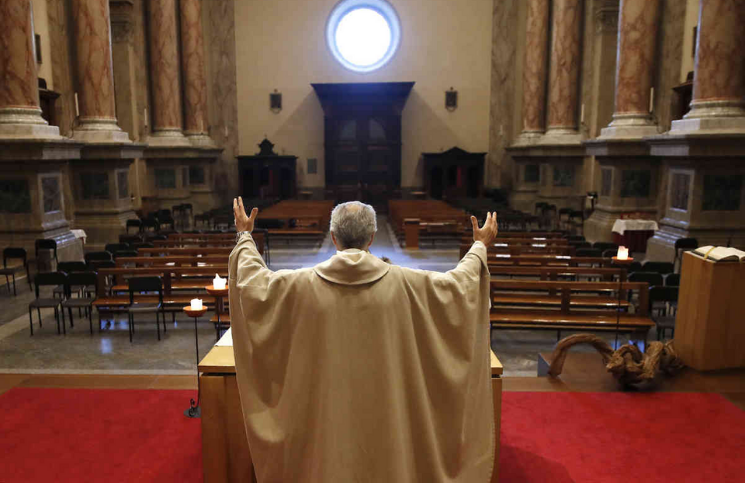 Corte Suprema dice que restringir el acceso a las iglesias por COVID-19 vulnera la libertad religiosa