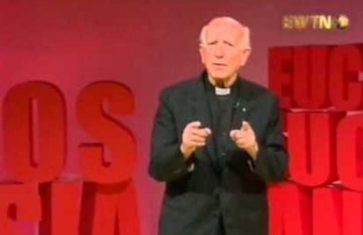 [Video] El curioso chiste del Padre Loring para explicar el error del protestantismo