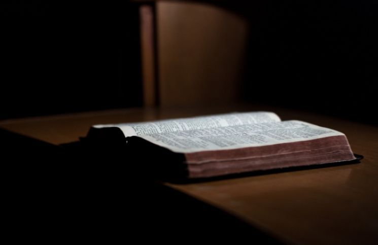 3 grandes problemas con la doctrina protestante de "Sola Scriptura" o "Solo Escritura"