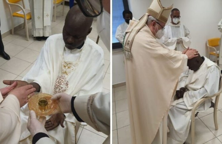 Sacerdote con cáncer es ordenado en el hospital el Jueves Santo a petición del Papa Francisco