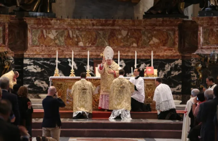 Papa Francisco restringe la celebración de la Misa anterior al Concilio Vaticano II