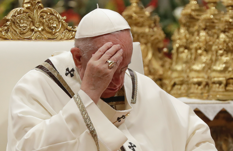 Interceptaron una carta con 3 balas dirigida al Papa Francisco