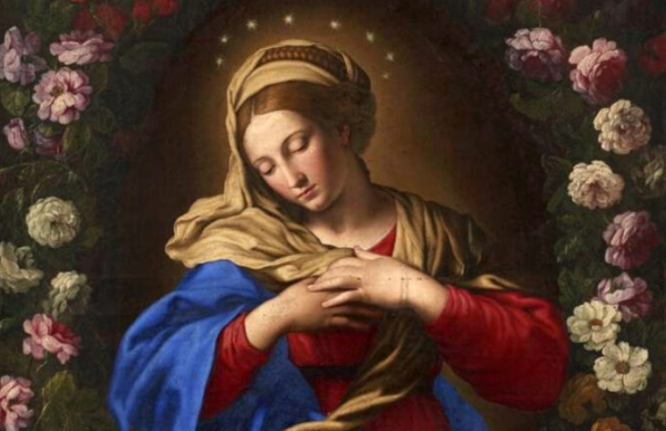 Ex bruja se hace católica tras oler misteriosamente rosas mientras rezaba el rosario