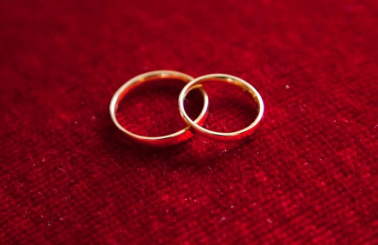 Arzobispo propone más de un año de preparación para el matrimonio
