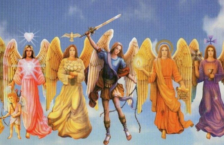 Sacerdote alerta sobre el peligro de los ángeles que no están en la Biblia