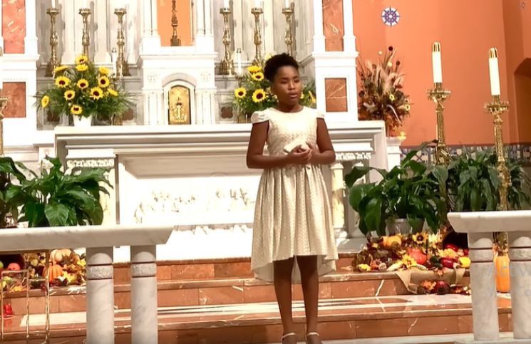 Cantante de ópera de 10 años sacude las redes con su interpretación del Ave María