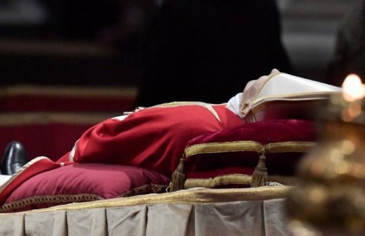 Las oraciones y lecturas que se pronunciarán en el funeral de Benedicto XVI