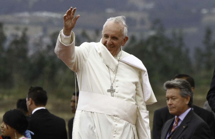 "Lo que me revientan son los jóvenes aburridos": la historia del video viral del Papa Francisco