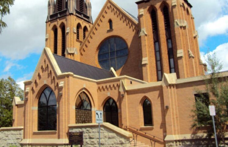 Vandalizan pesebre y roban Sagrada Familia en una catedral
