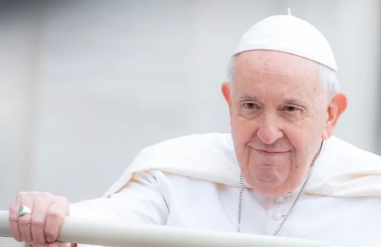 El Papa Francisco responde: ¿Si pudieran casarse, habría más sacerdotes?