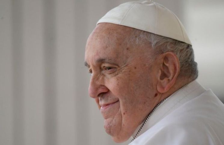 El regalo que el Papa pidió por sus diez años de pontificado y sus tres sueños para la Iglesia