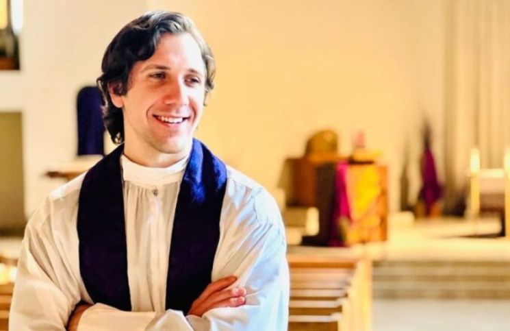 Este sacerdote escuchó 1167 confesiones en Semana Santa y revela algo increíble