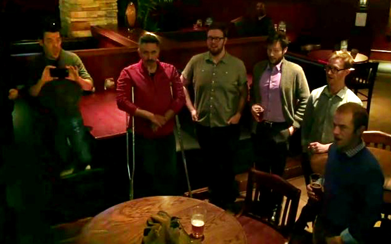 Este "Ave María" cantado en un bar te pondrá la piel de gallina