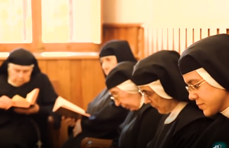 [Video] Monjas de clausura cuentan su lucha espiritual contra el COVID-19